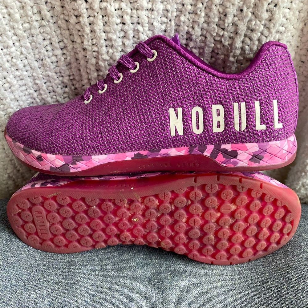 Men’s purple NOBULL size 9.5 training shoe